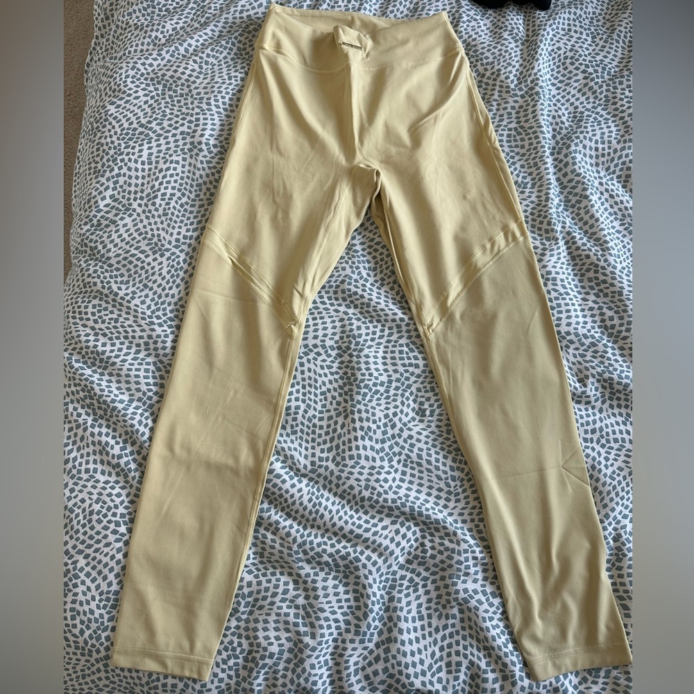 Whitney Simmons yellow workout leggings